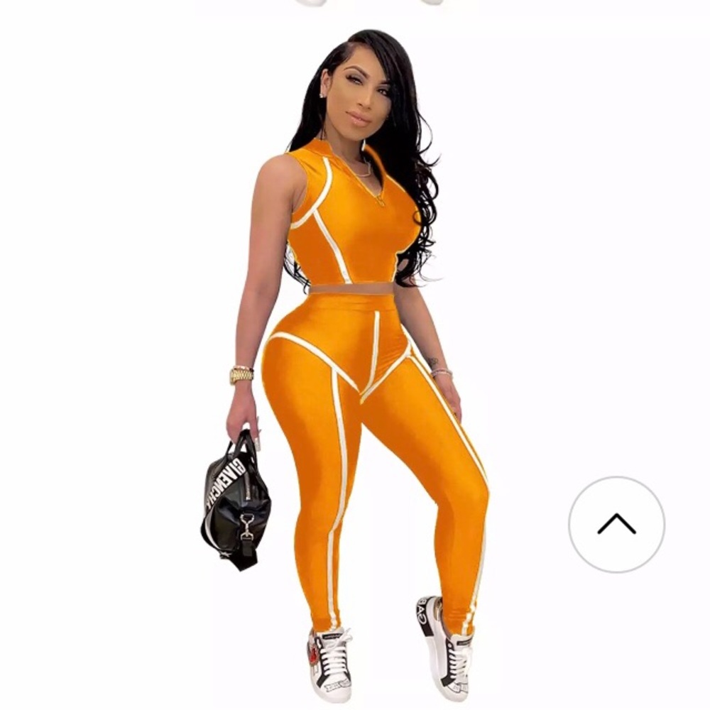 Two piece set